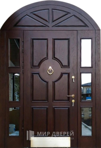 Арочная дверь в дом №4 - фото вид снаружи