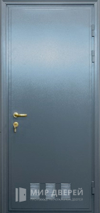 Дверь для котельной с решеткой №28 - фото вид снаружи